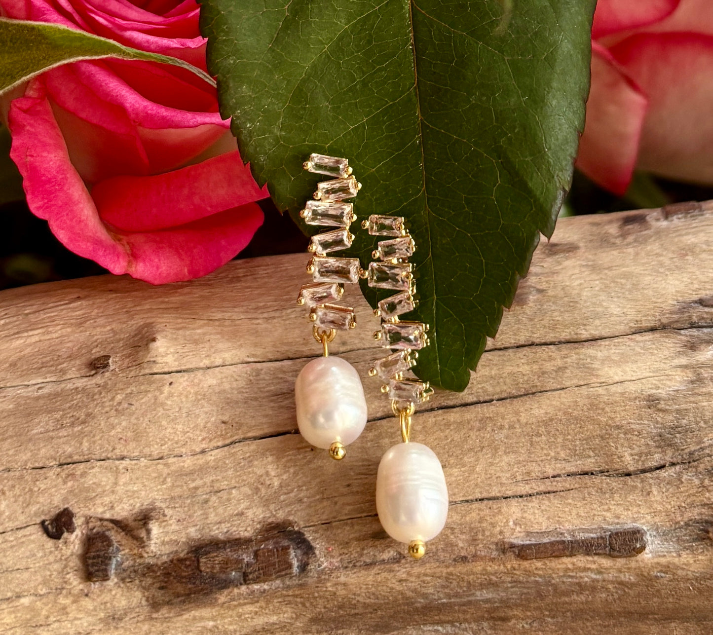14ct Gold Plated Cubic Zirconia Zig-Zag Fresh Water Pearl Earrings