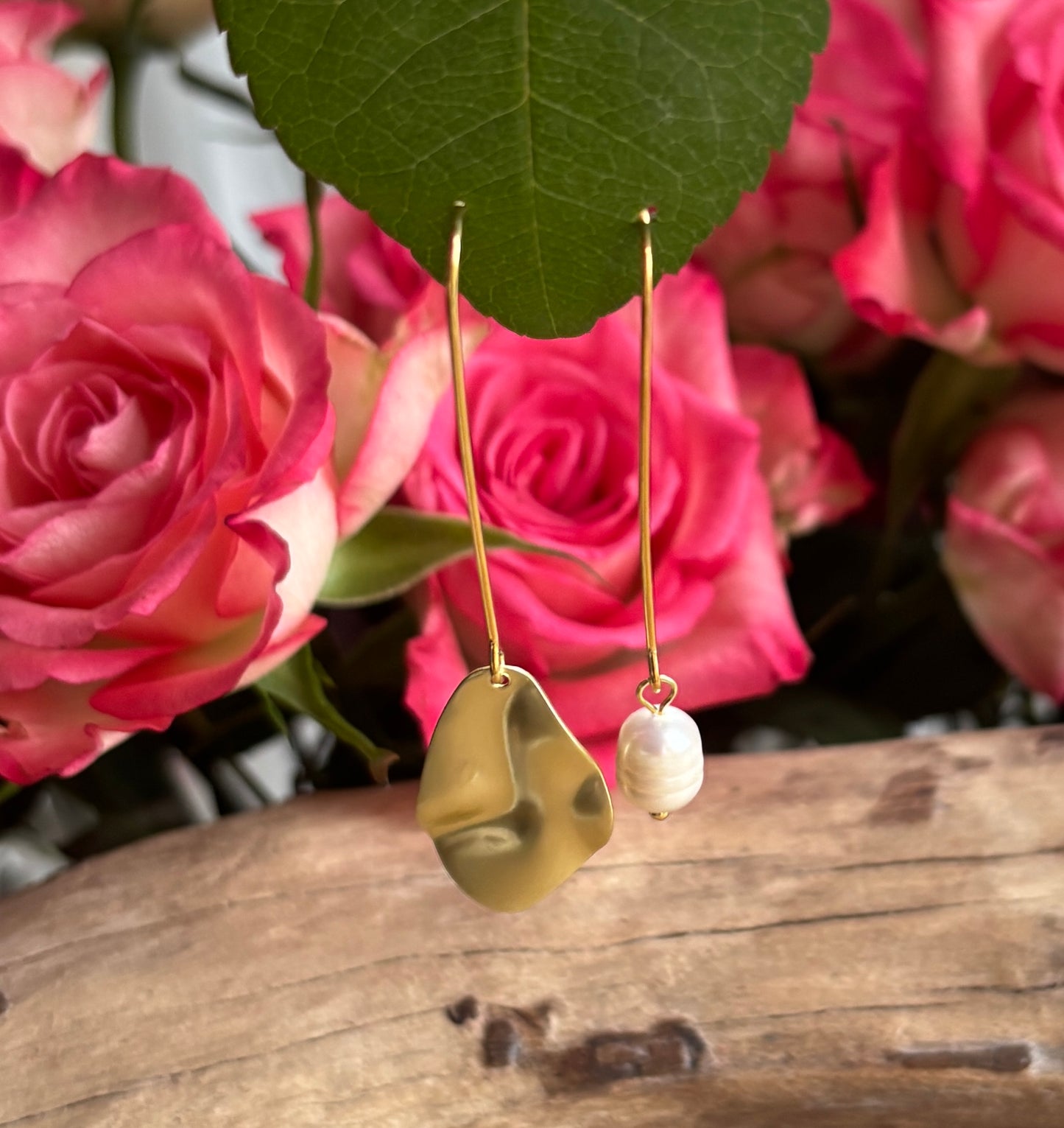 14ct Gold Plated Mismatched Pearl Leaf Earrings