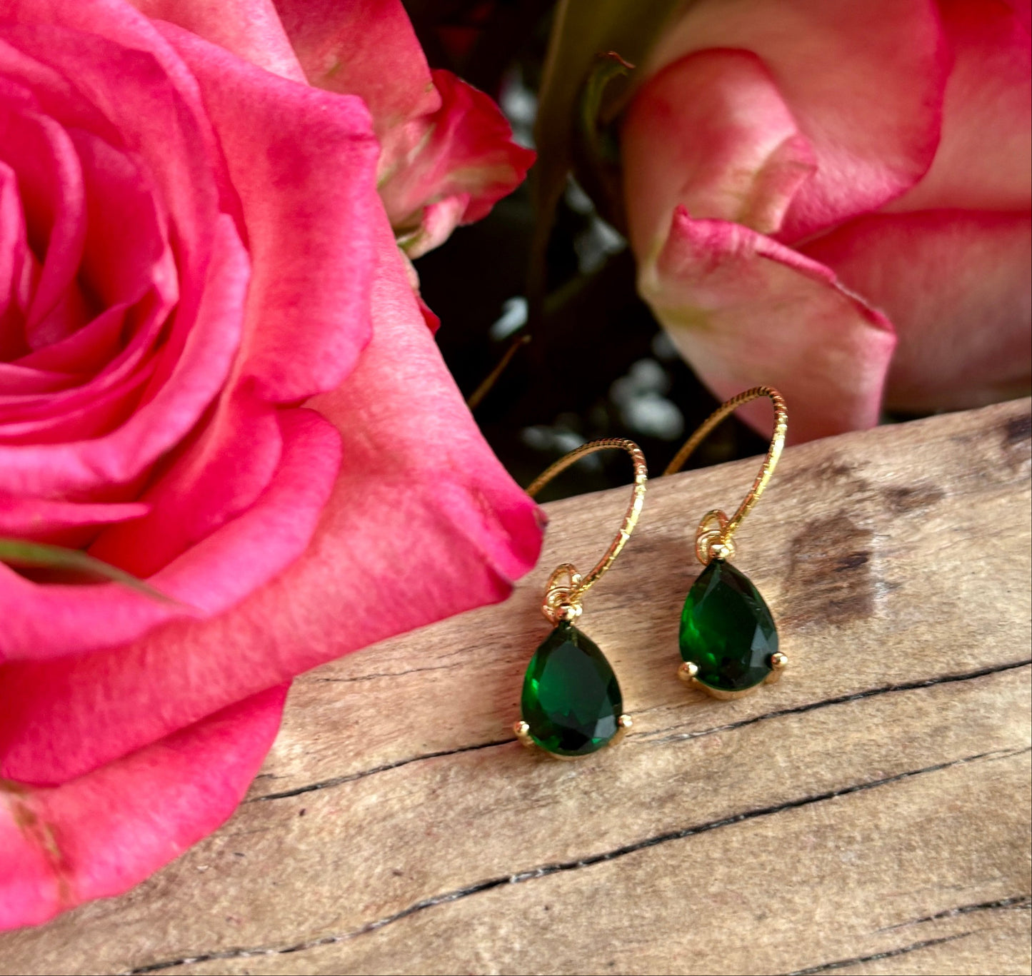 14ct Gold Plated Faceted Green Glass Drop Earrings