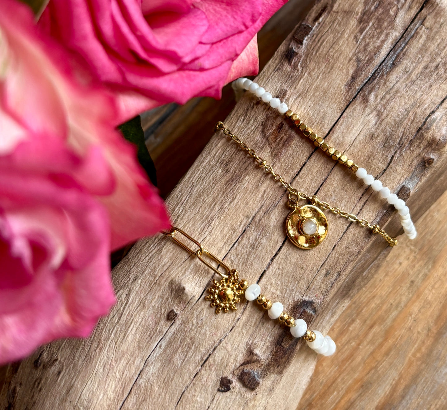 18ct Gold Plated Mother Of Pearl Gold Disc Bracelet