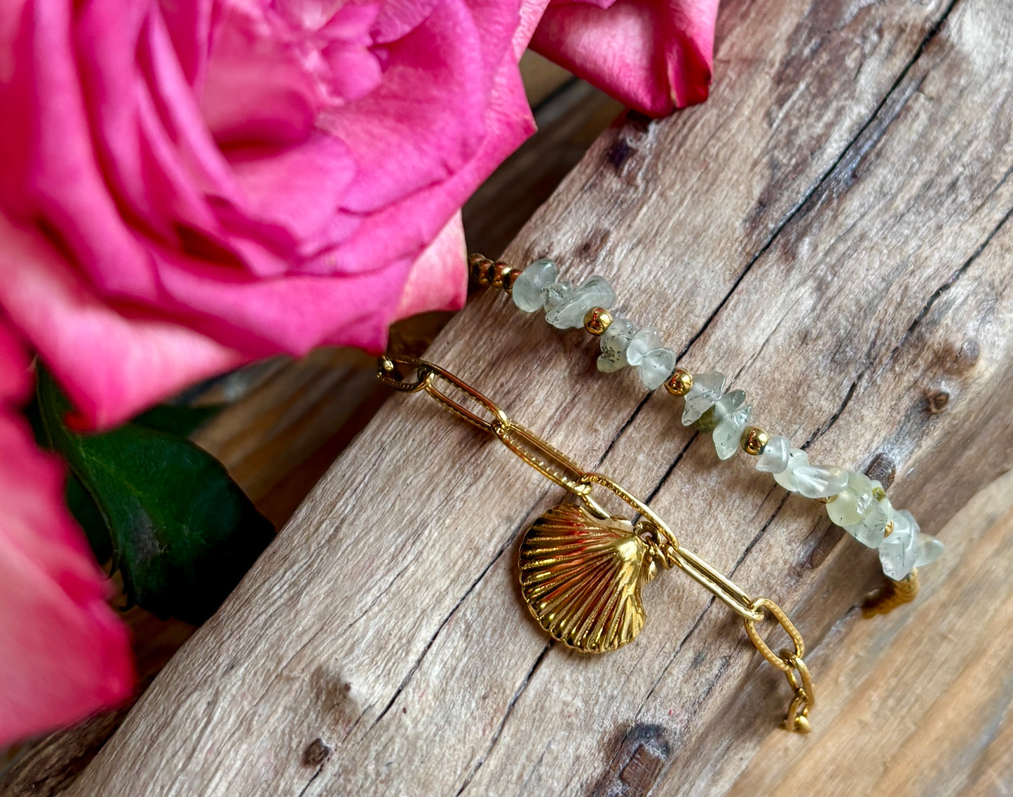 18ct Gold Plated Green Aventurine Shell Bracelet