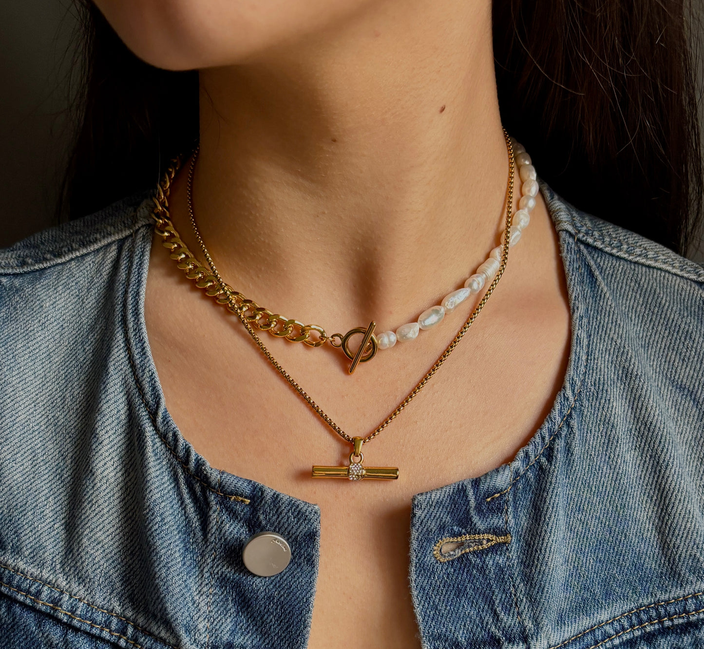 18ct Gold Plated Cubic Zirconia T Bar Necklace