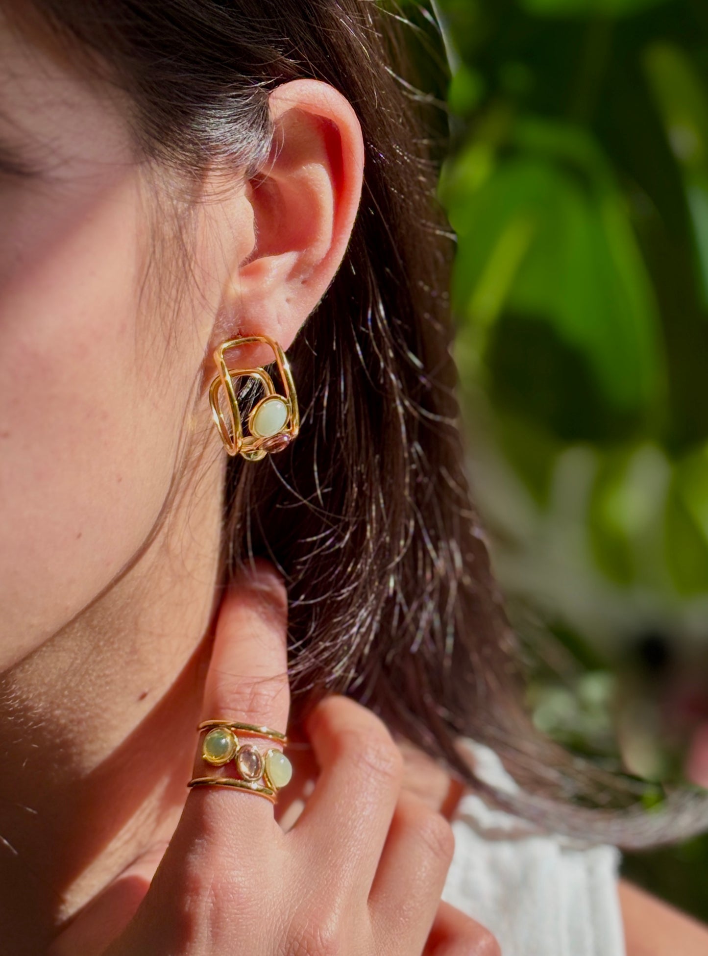 18ct Gold Plated Glass Beads Adjustable Ring
