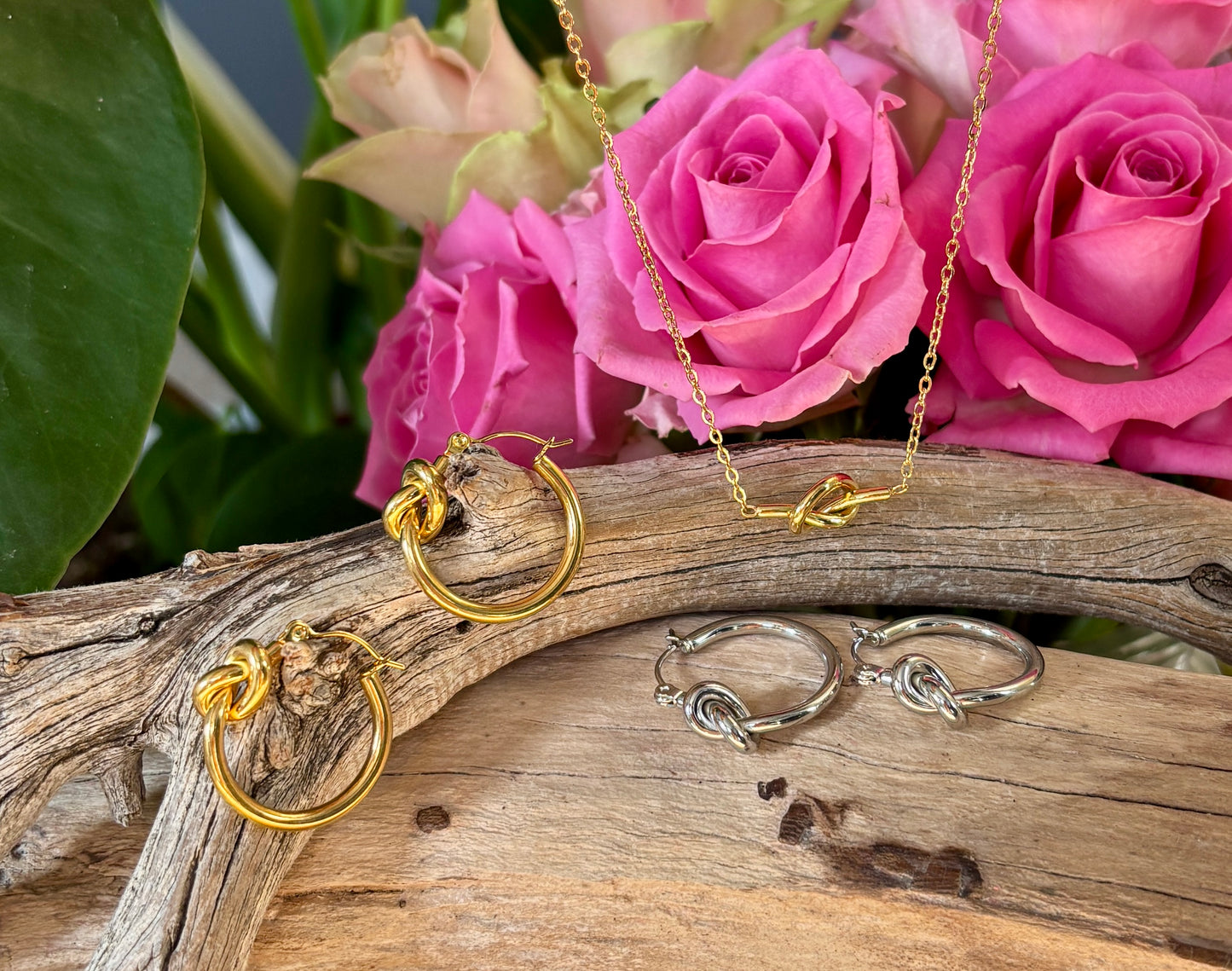 18ct Gold Plated Knot Chain Necklace