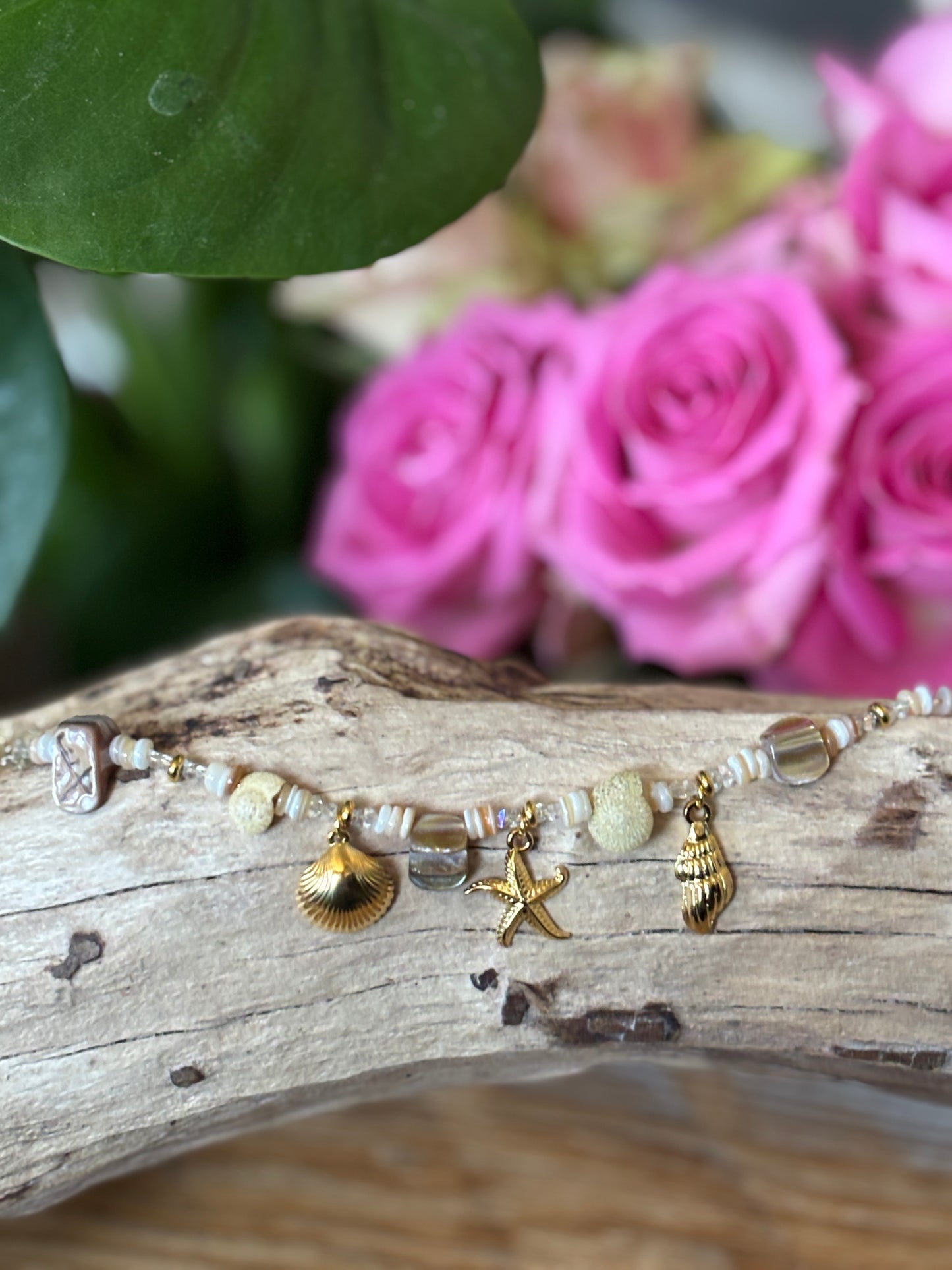 18ct Gold Plated Shell Bracelet
