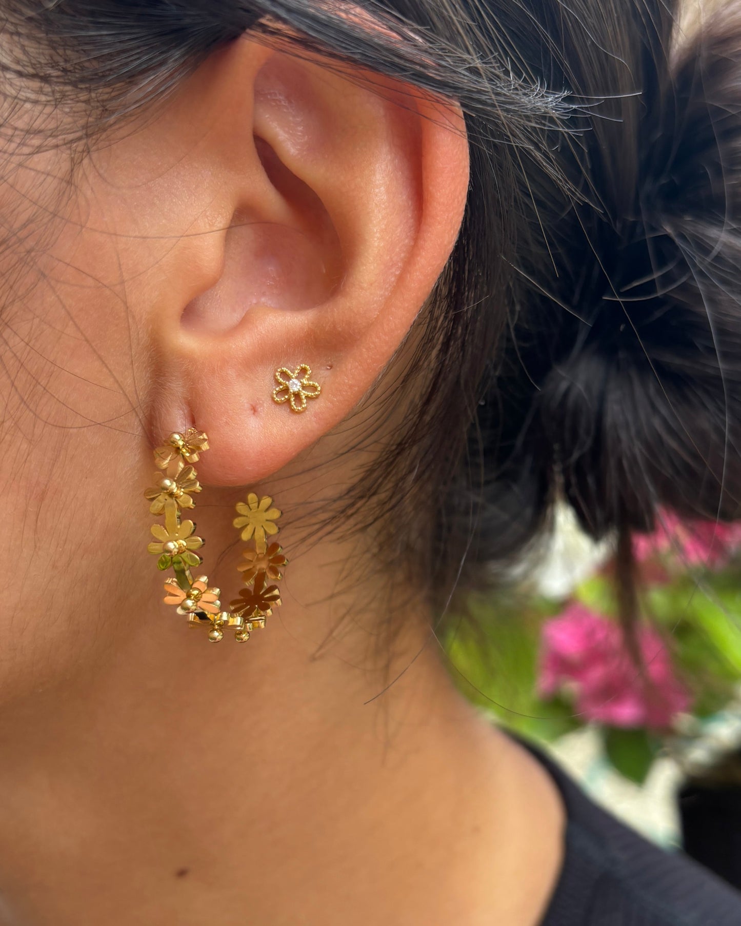 18ct Gold Plated Daisy Hoop Earrings