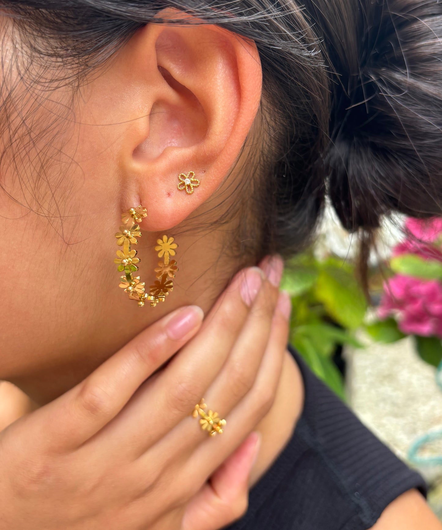 18ct Gold Plated Daisy Hoop Earrings