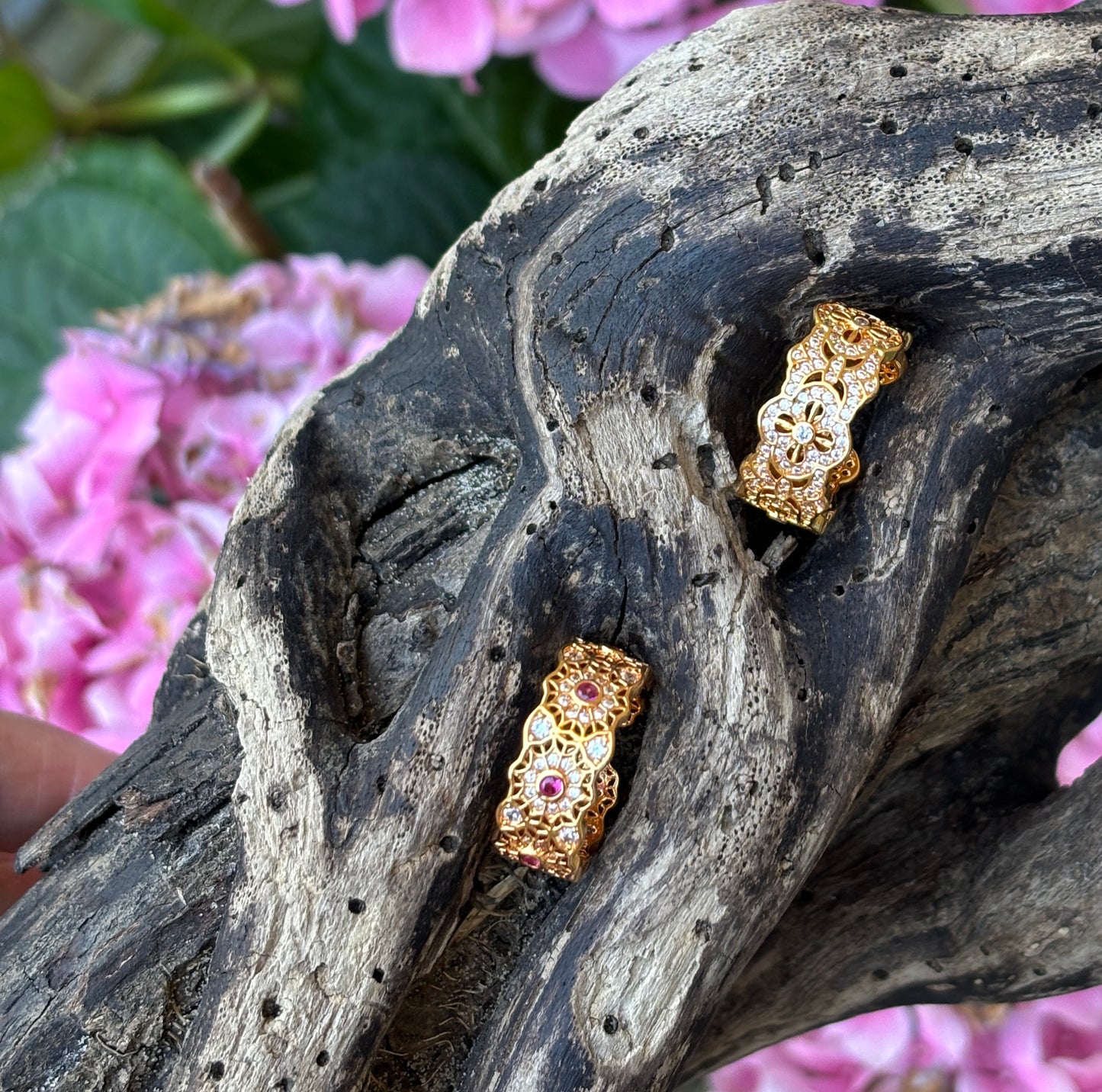 18ct Gold Plated Cubic Zirconia Flower Lace Ring