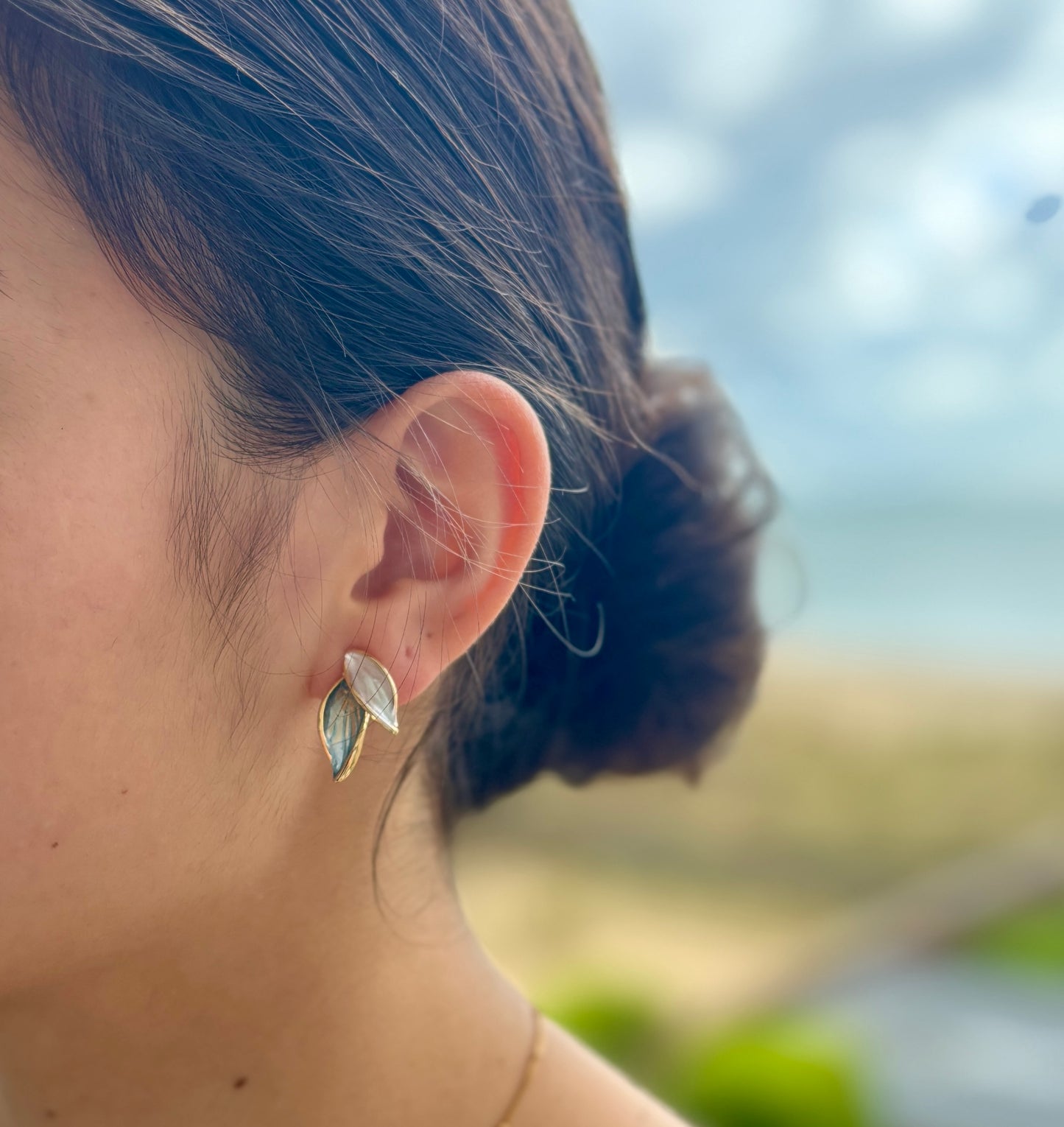 14ct Gold Plated Oil Drip Leaf Earrings
