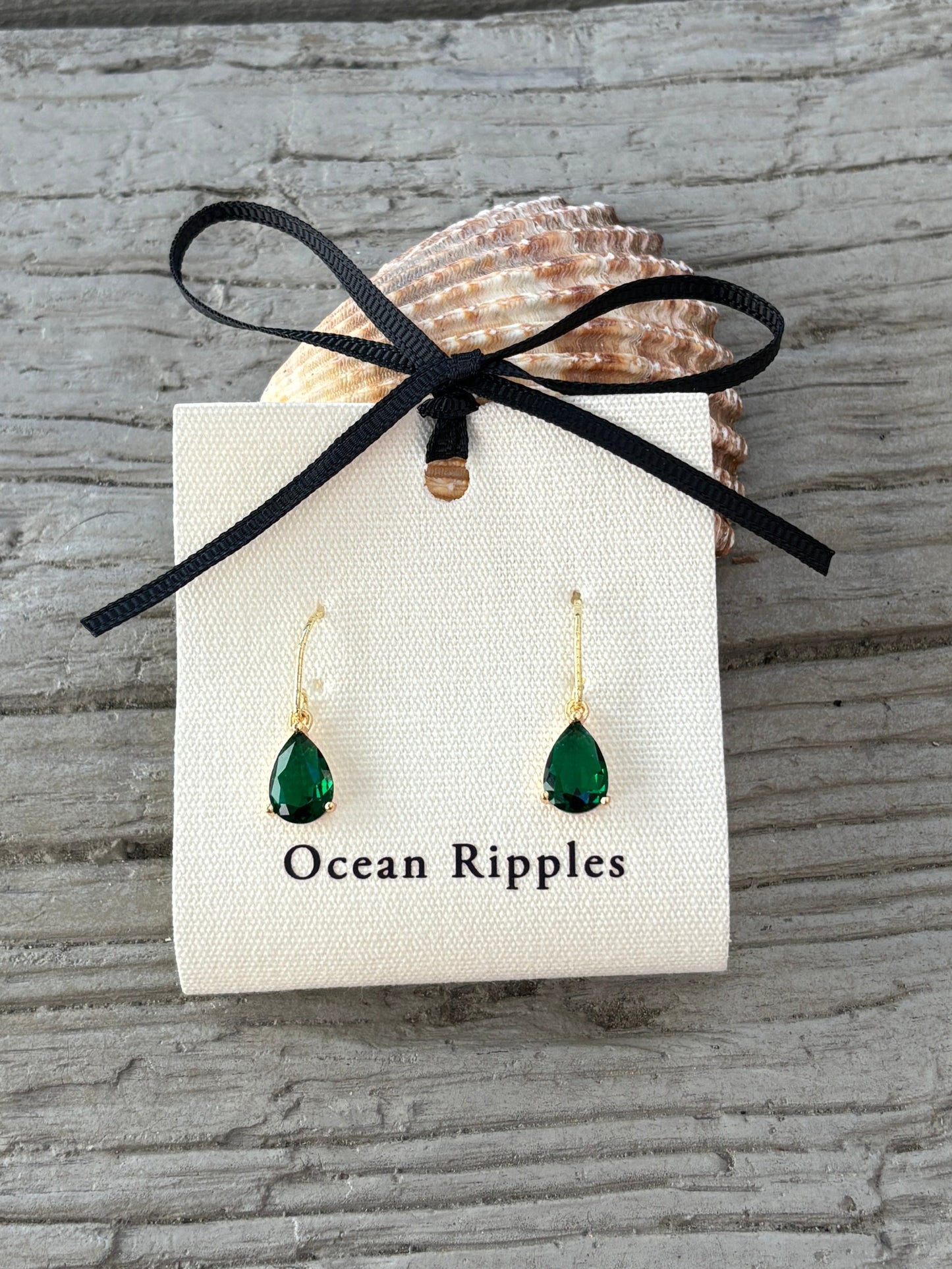 14ct Gold Plated Faceted Green Glass Drop Earrings
