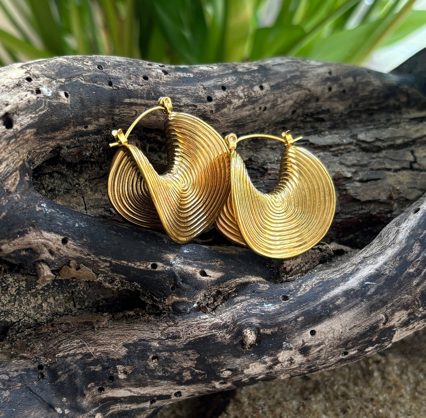 18ct Gold Plated Saddle Hoop Earrings