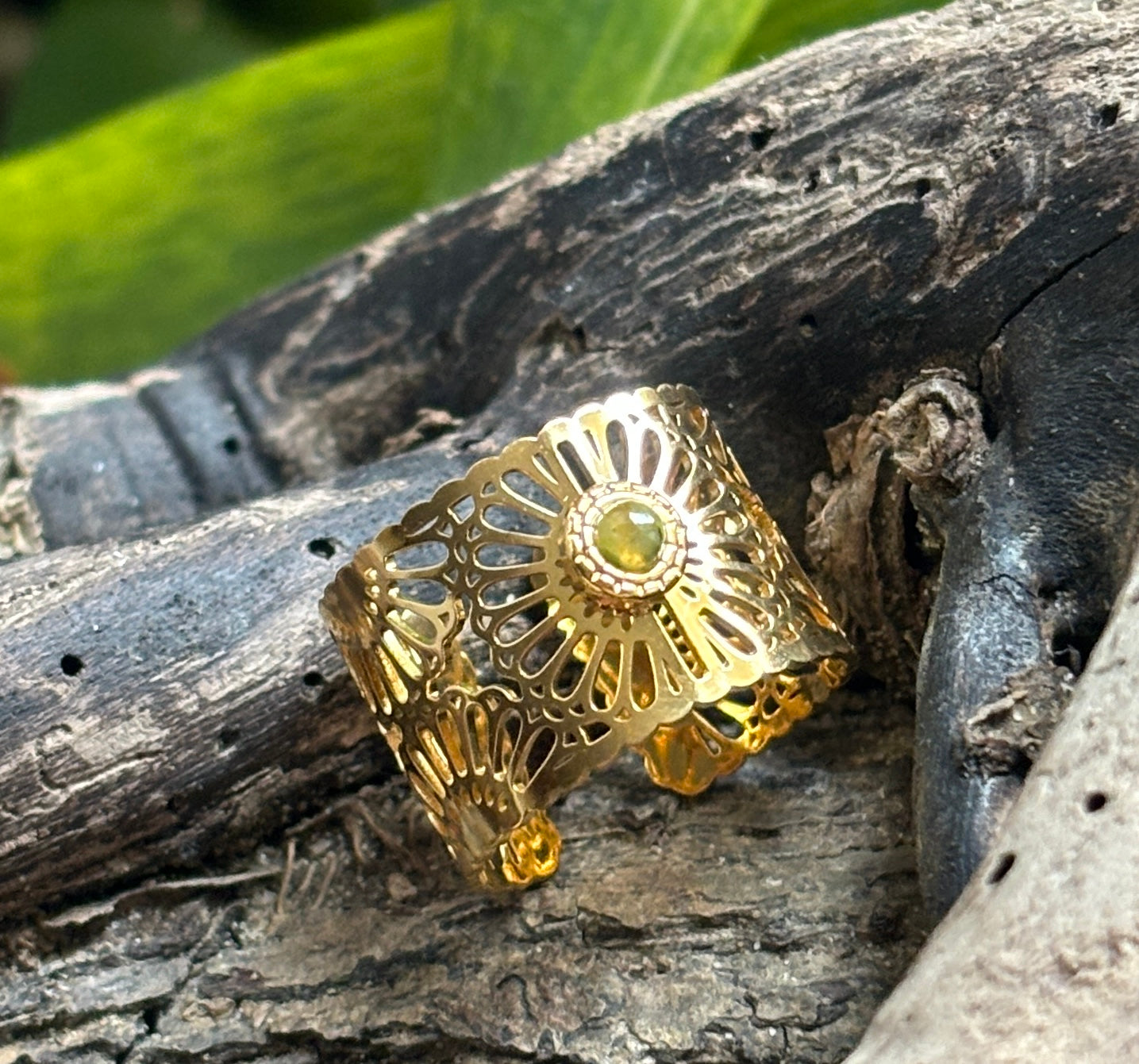 18ct Gold Plated Aventurine Hollow Band Adjustable Ring