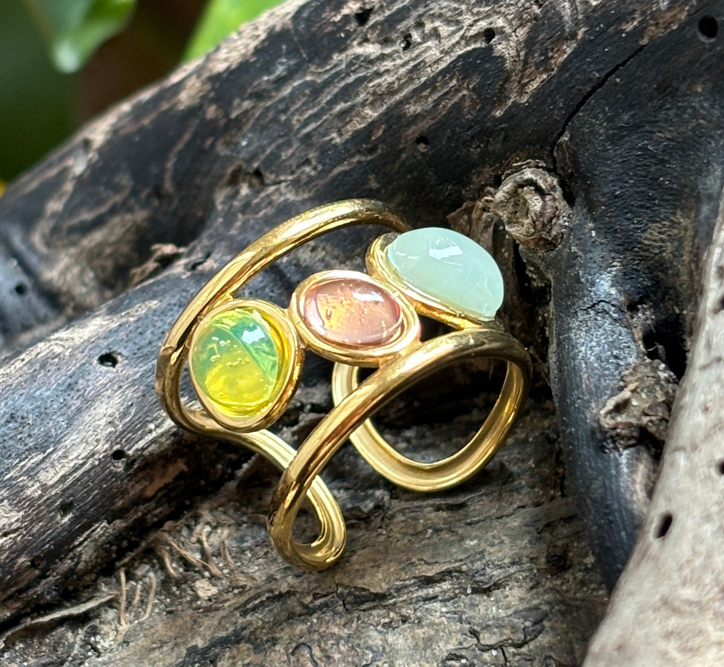 18ct Gold Plated Glass Beads Adjustable Ring