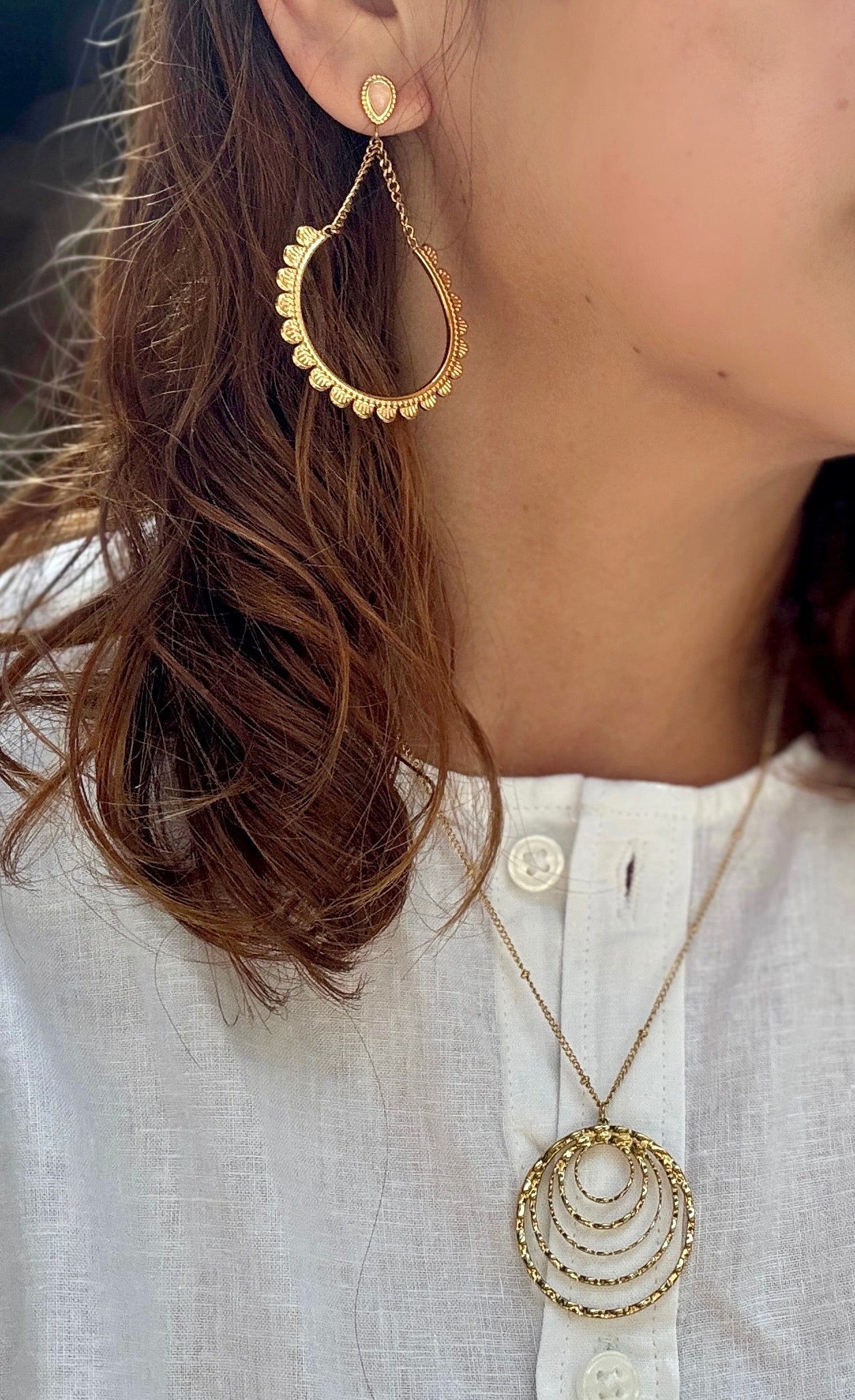 18ct Gold Plated Hammered Multi Circle Necklace