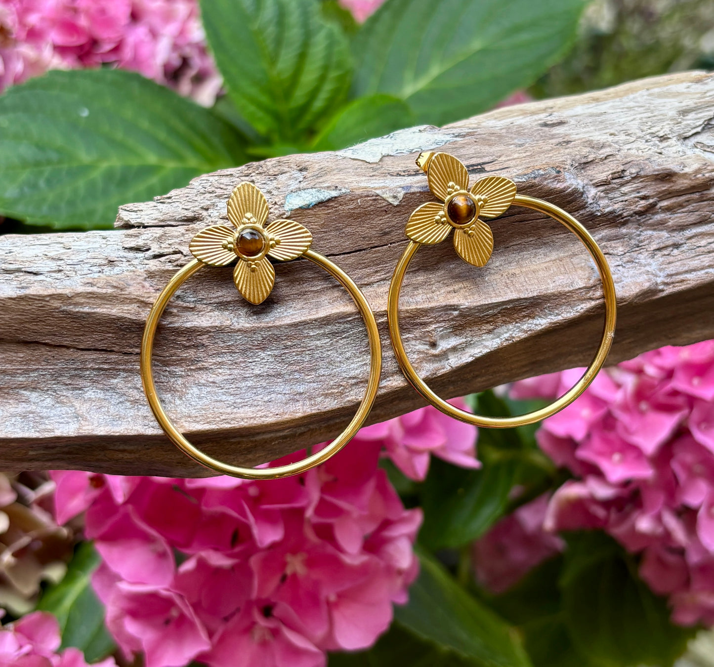 18ct Gold Plated Tiger's Eye Flower Hoop