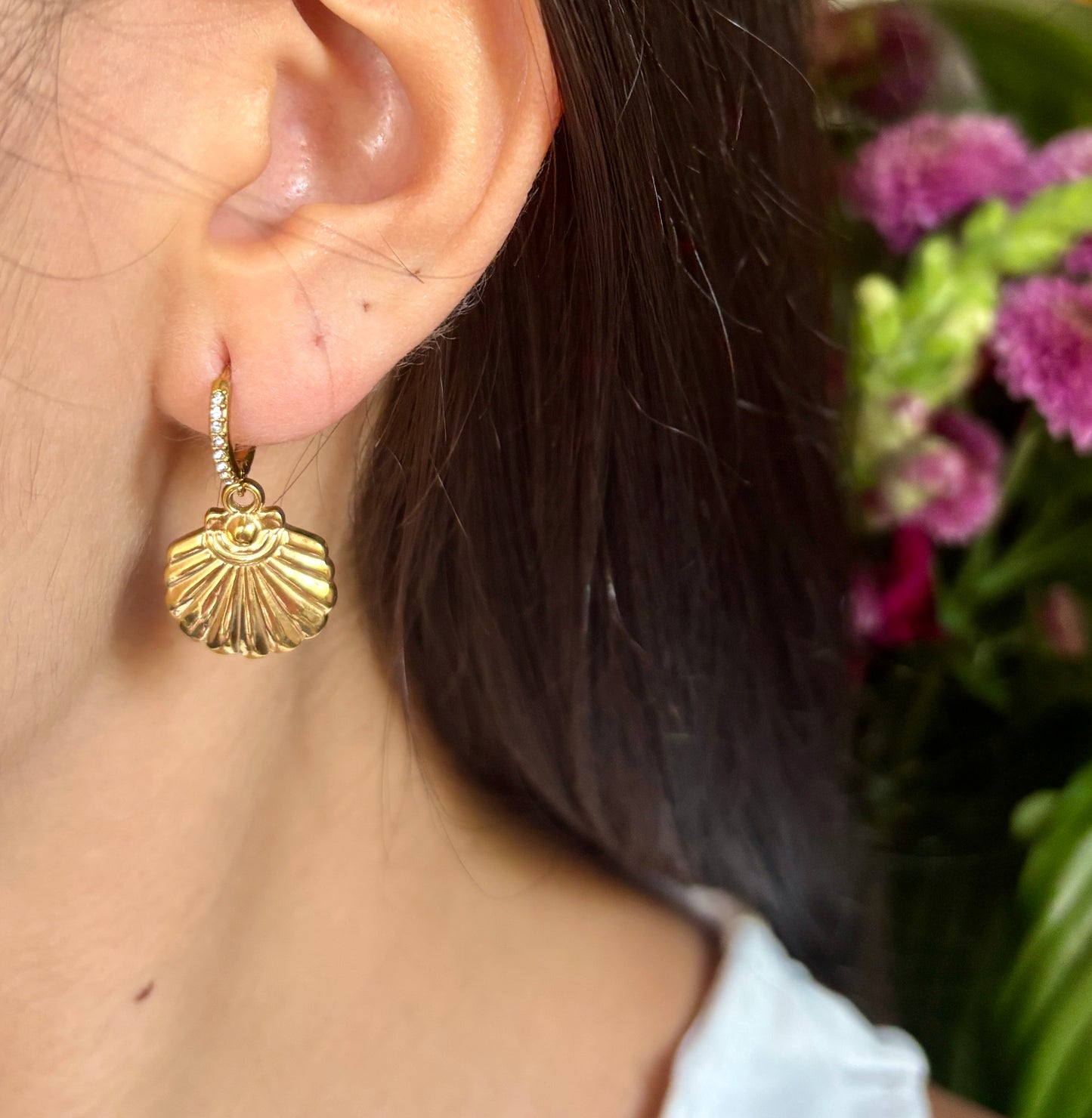 18ct Gold Plated Cubic Zirconia Shell Huggie Earrings