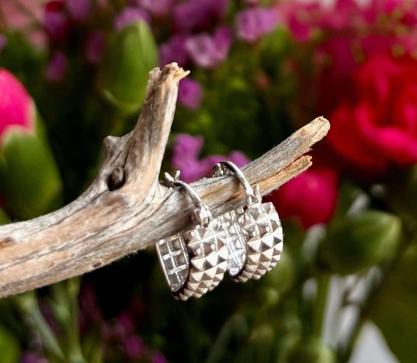 925 Sterling Silver Textured Heart Hoop Earrings