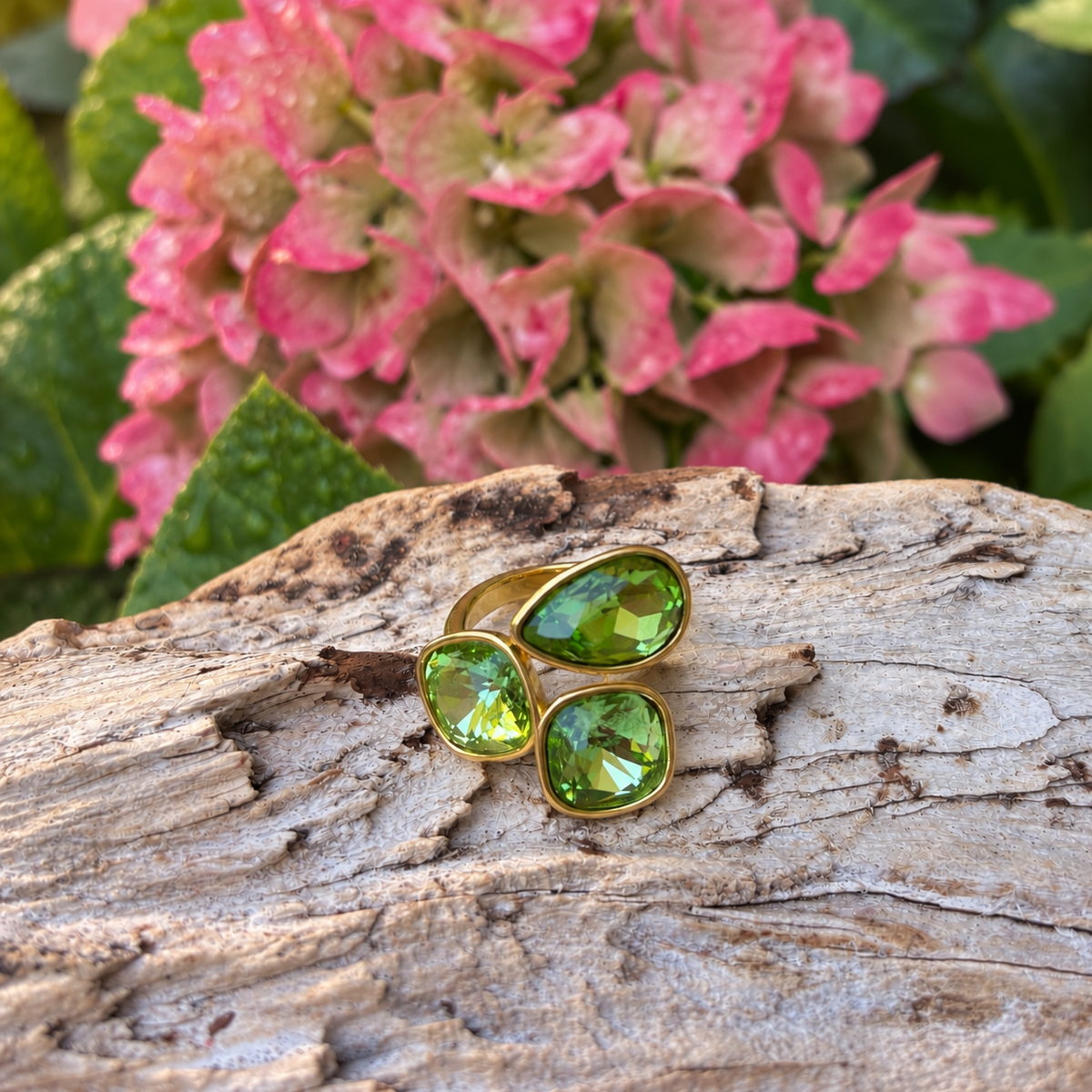 18ct Gold Plated Lime Green Faceted Glass Ring