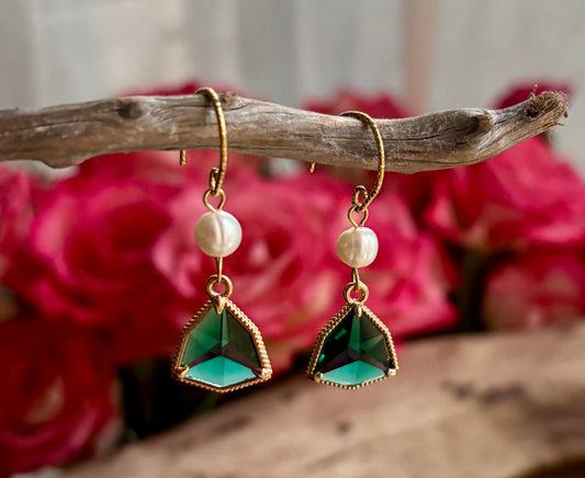 14ct Gold Plated Fresh Water Pearl Green Faceted Glass Drop Earrings
