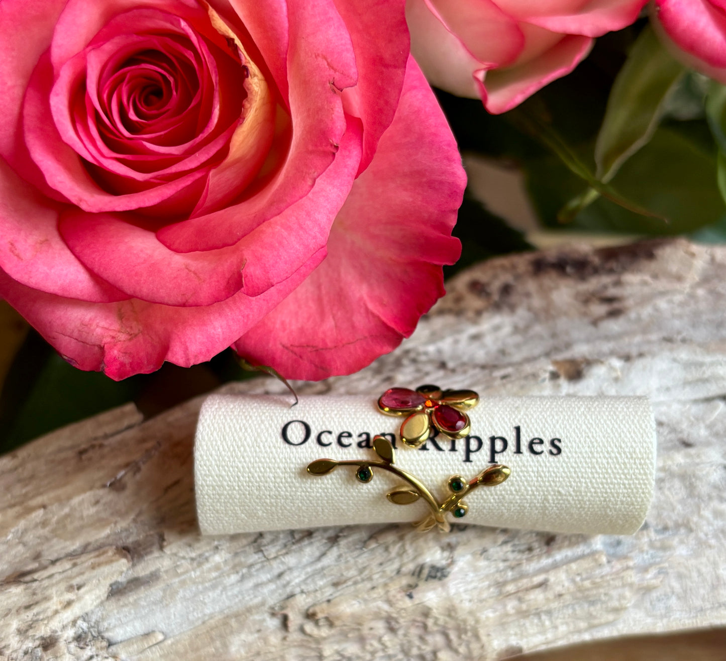 18ct Gold Plated Colourful Crystal Flower Ring