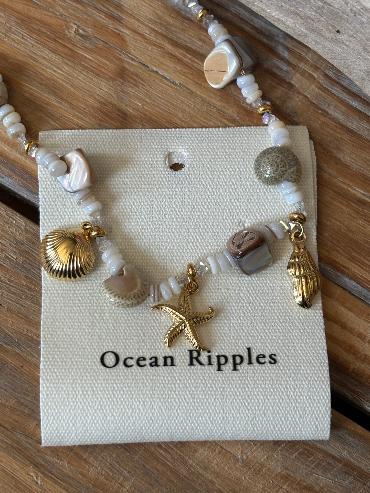 18ct Gold Plated Shell Necklace 