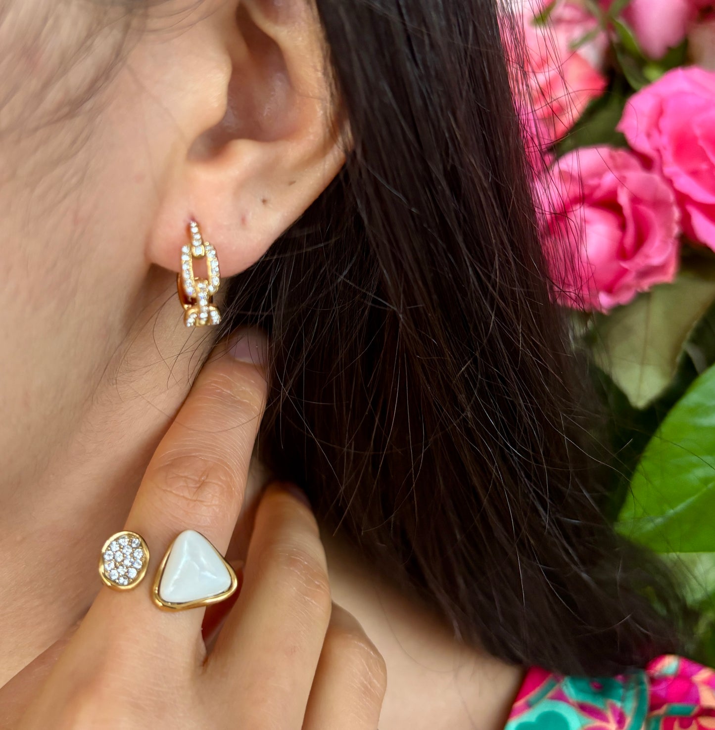 18ct Gold Plated Cubic Zirconia White Shell  Open Top Leaf Ring - Available in Silver