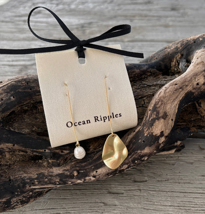 14ct Gold Plated Mismatched Pearl Leaf Earrings