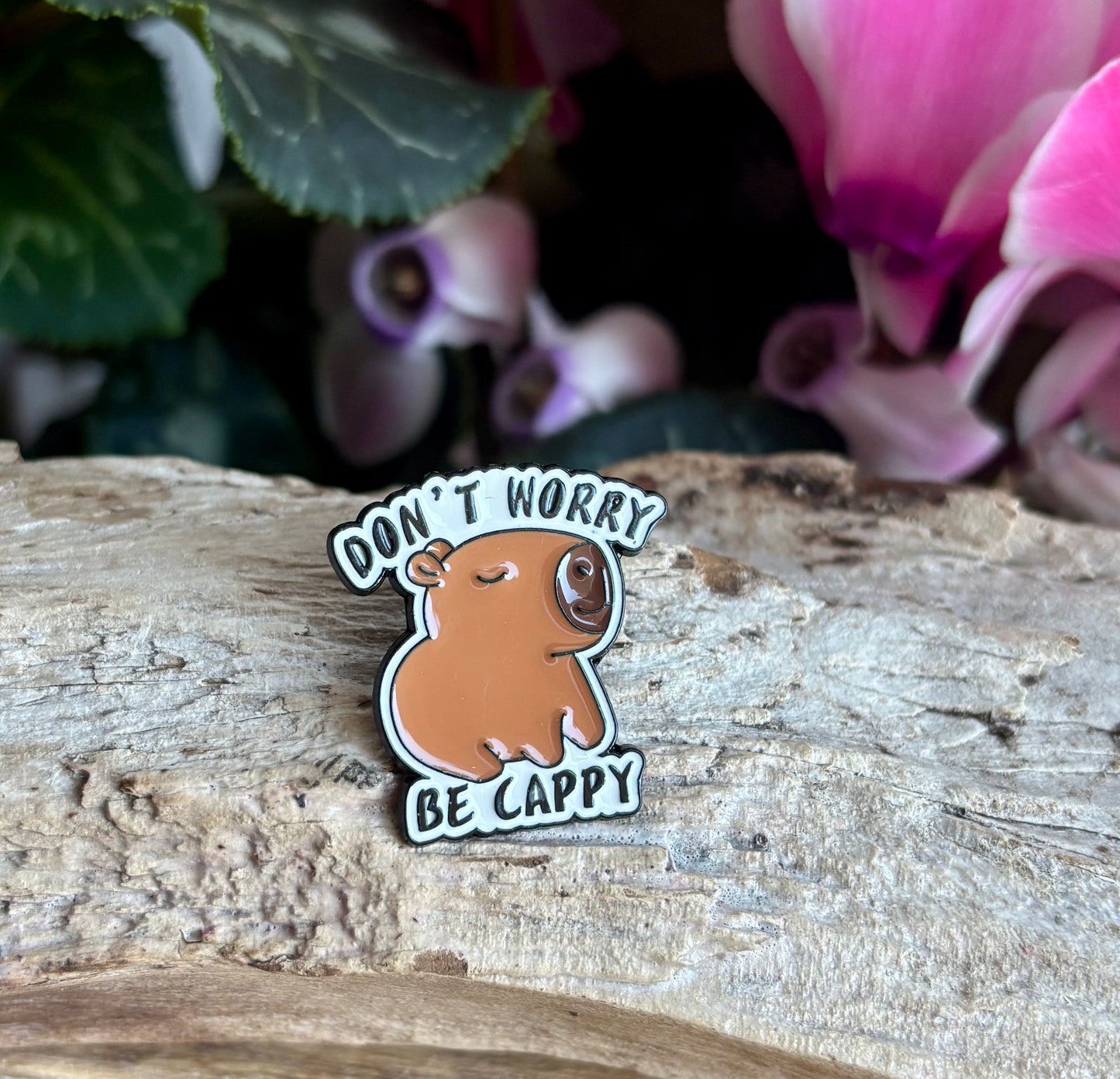 Don't Worry Be Cappy Pin Badge Card