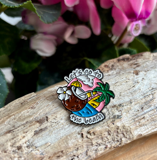 Let's Go To The Beach Pin Badge Card