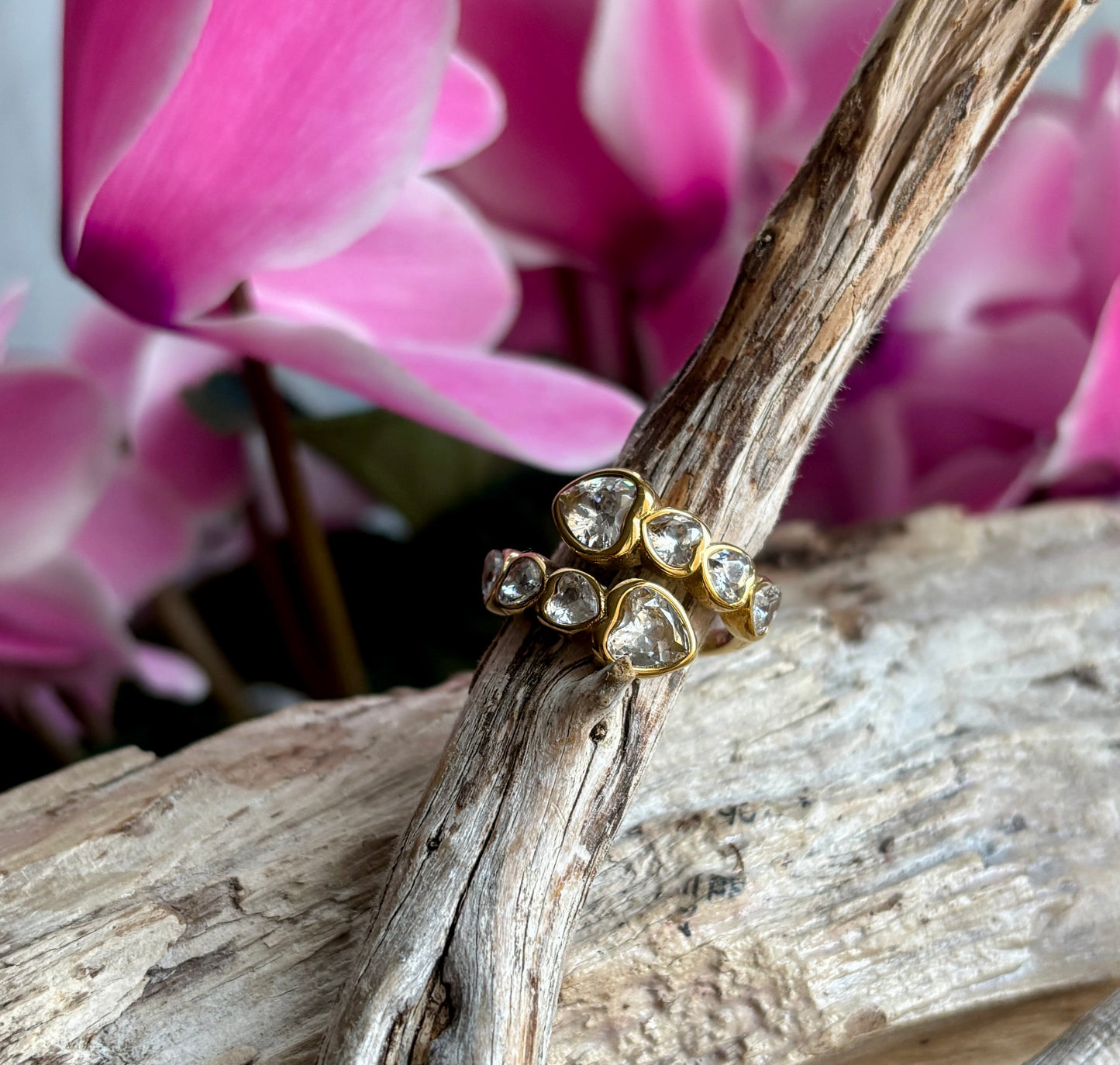 18ct Gold Plated Faceted Glass Heart Ring