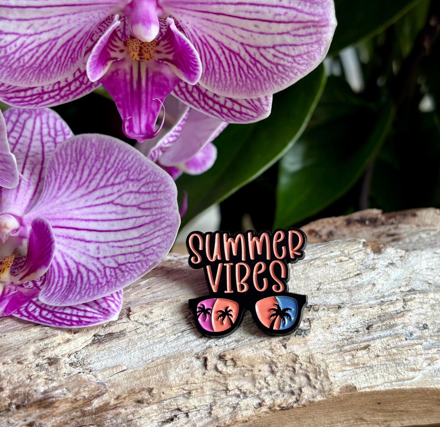 Summer Vibes Pin Badge Card
