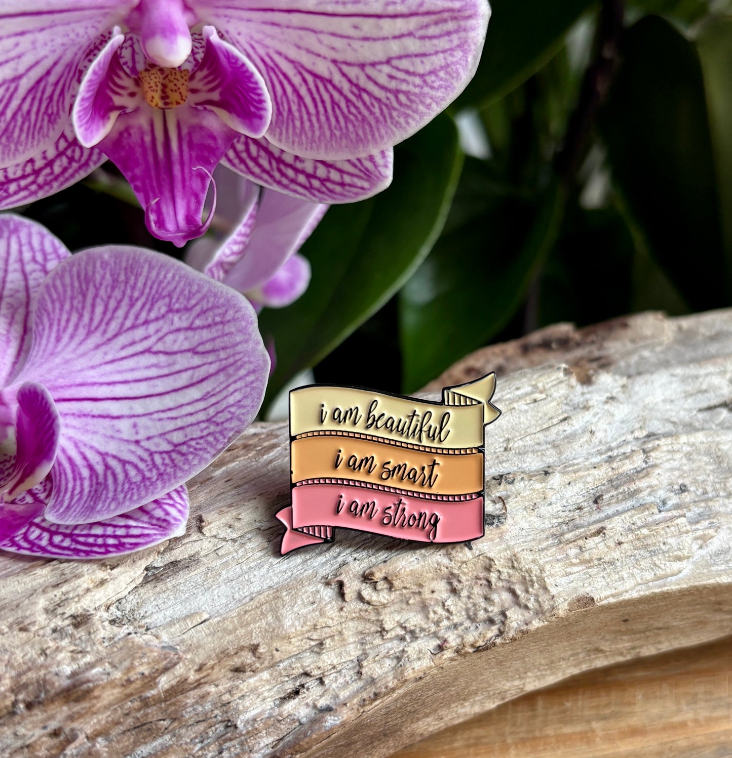 I'm Beautiful... Pin Badge Card