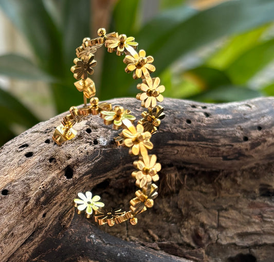 18ct Gold Plated Daisy Hoop Earrings 