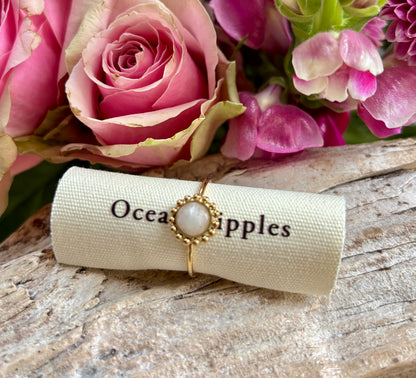 18ct Gold Plated Natural Stone Flower Ring